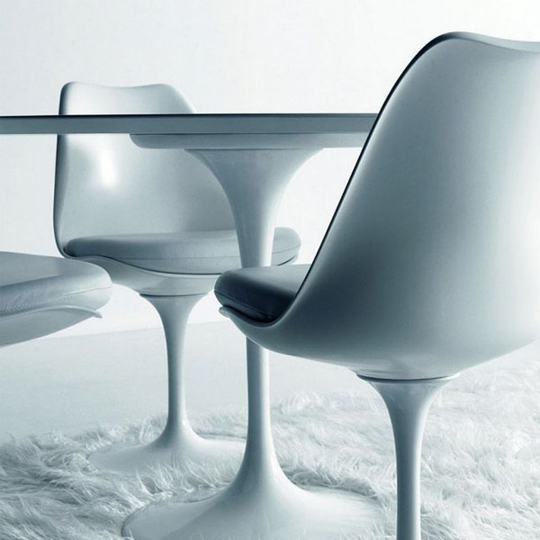 Cadeira Saarinen Moderna